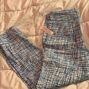 Blue and white abstract print pull on stretch pant